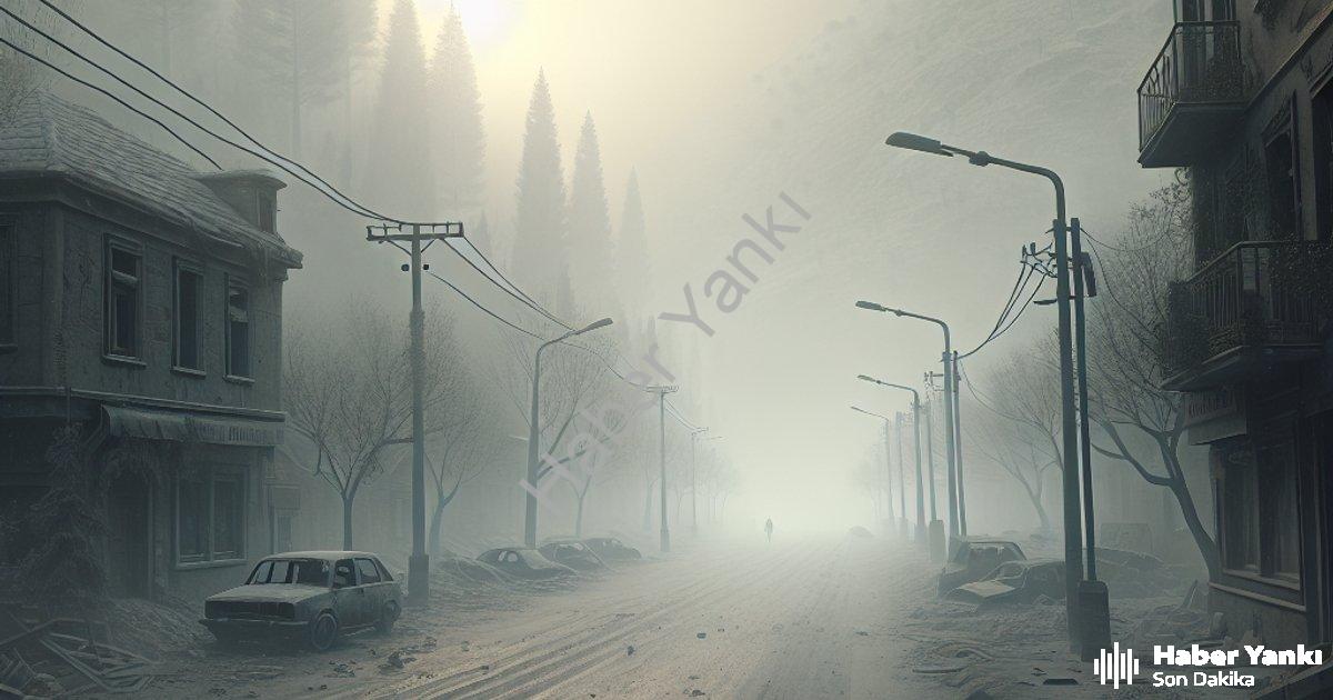 "Denizli'de Yoğun Sis Hayatı Durma Noktasına Getirdi: Görüş Mesafesi Düştü" başlıklı haber için foto